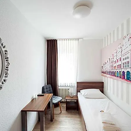 Hotel Busche Am Dom 3*